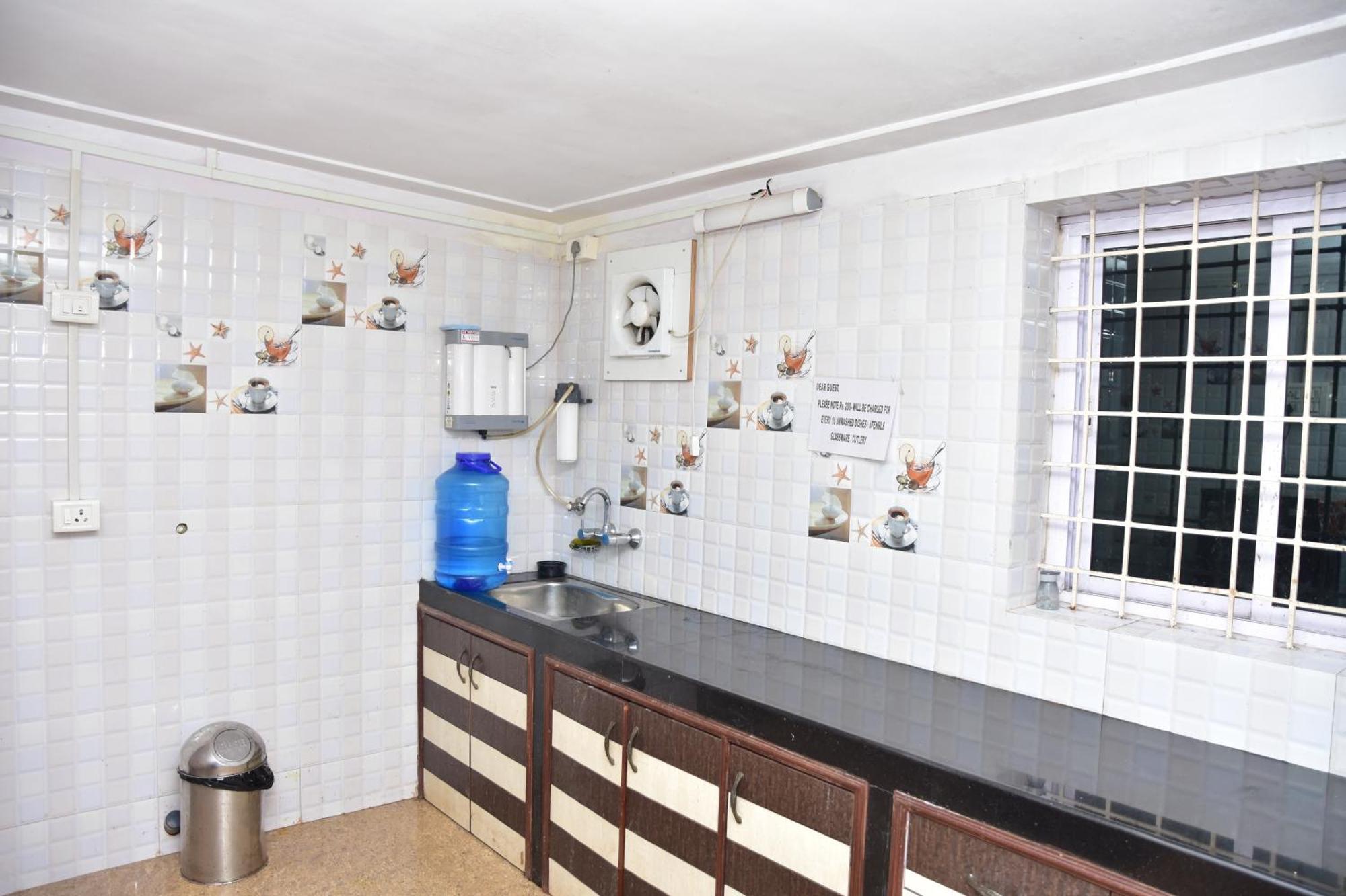 Casa Dcm And Esmeralda - Villa'S And Lake View Rooms In Bambolim With Swimming Pool Acces Екстер'єр фото